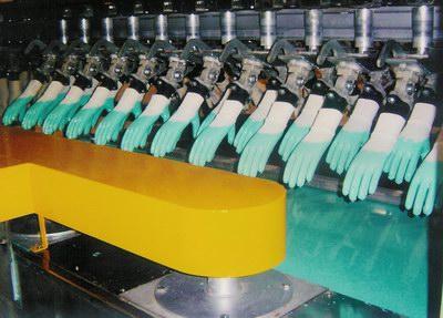 selectie van apparatuur voor het vervaardigen van handschoenen