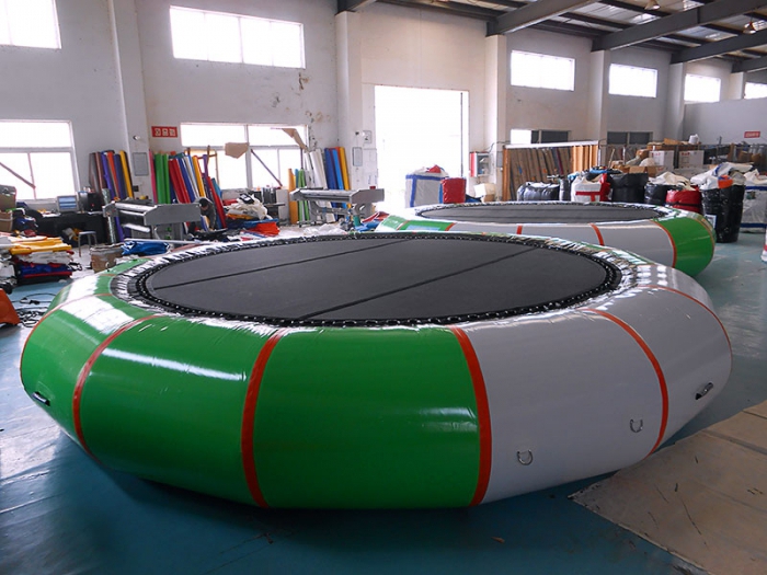 nadmuchiwane trampoliny z Chin