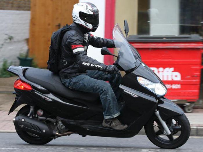 ile lat można jeździć na motocyklu
