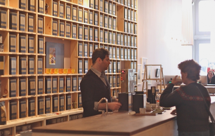 theewinkel open hoeveel