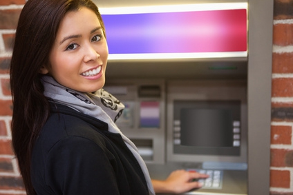 ile pieniędzy mogę jednocześnie wypłacić w bankomacie sbierbanku
