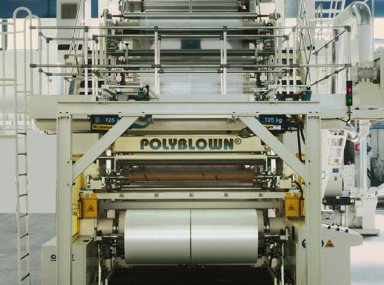 wytłaczarka z płaskimi szczelinami do produkcji folii stretch