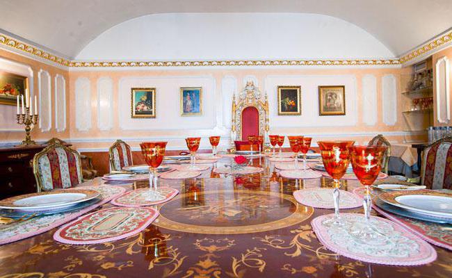 Elite en dure restaurants in St. Petersburg