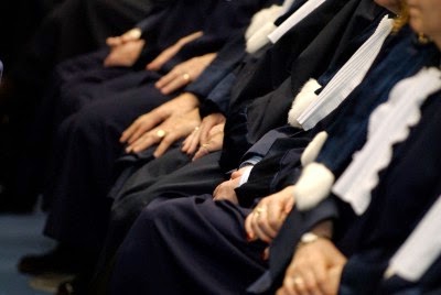 zasada niezależności sędziów i ich podporządkowanie wyłącznie prawu