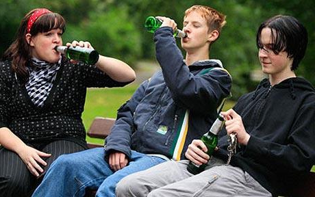 o piciu alkoholu na ulicy