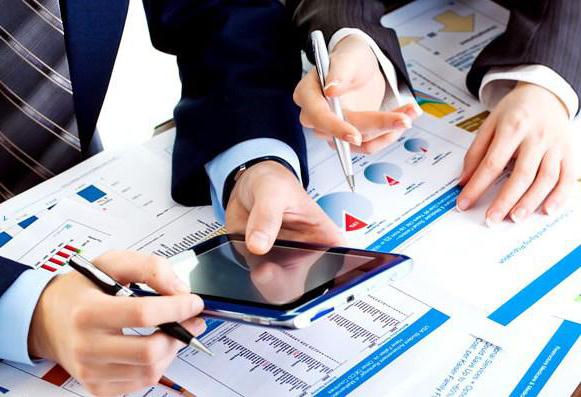  do metod prowadzenia pierwotnych badań marketingowych w terenie