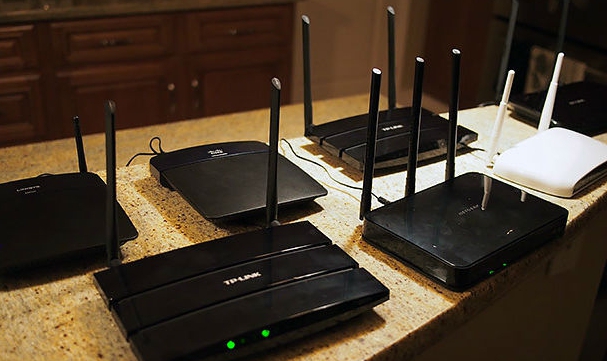 jak wybrać router do mieszkania