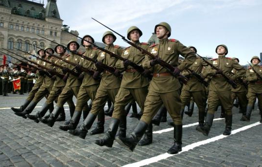 w tym okresie przeprowadzana jest wstępna rejestracja wojskowa