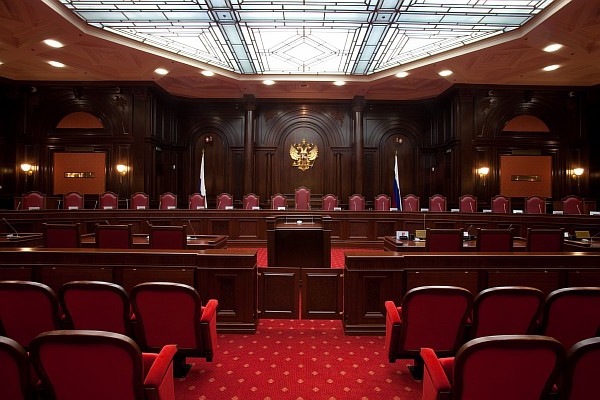 procedure voor de benoeming van officieren van justitie