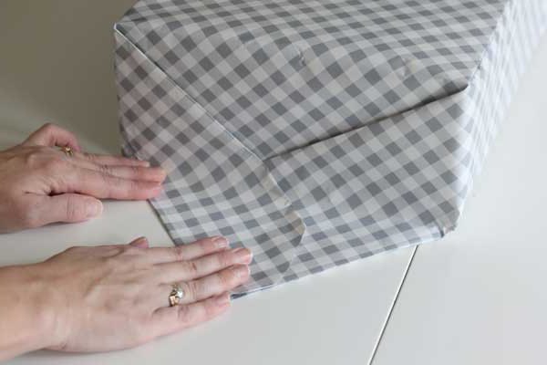 jak zapakować pudełko w papier