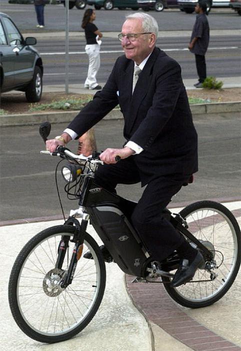 Lee Iacocca ciekawe fakty