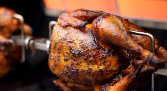 grillowany sprzęt shawarma z kurczaka