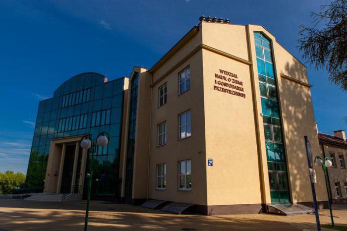 uniwersytety w polsce
