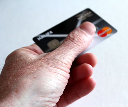 Wat is een debetkaart voor thuiscredit?