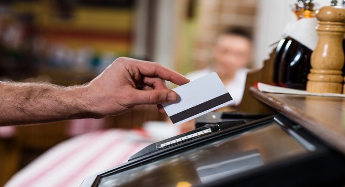 Jak znaleźć kod PIN karty bankowej
