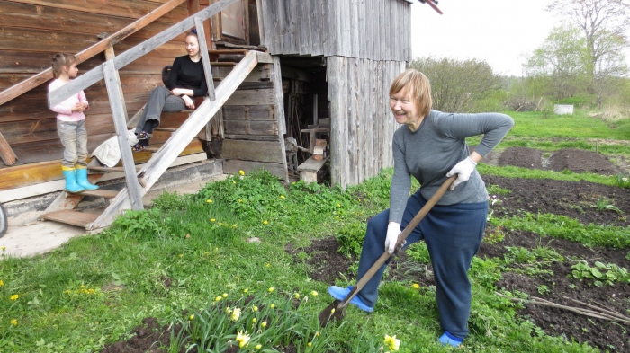 nieodpłatne nieograniczone użytkowanie ziemi