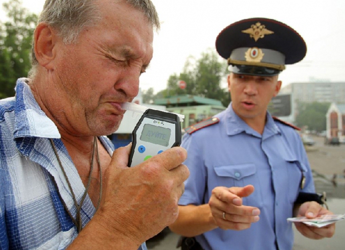 rozmowa z policjantami drogowymi