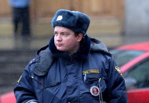 jak rozmawiać z policjantami drogowymi