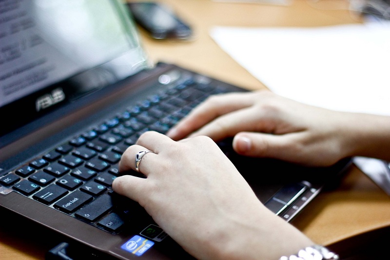 jak poznać długi mieszkania za media za pośrednictwem Internetu