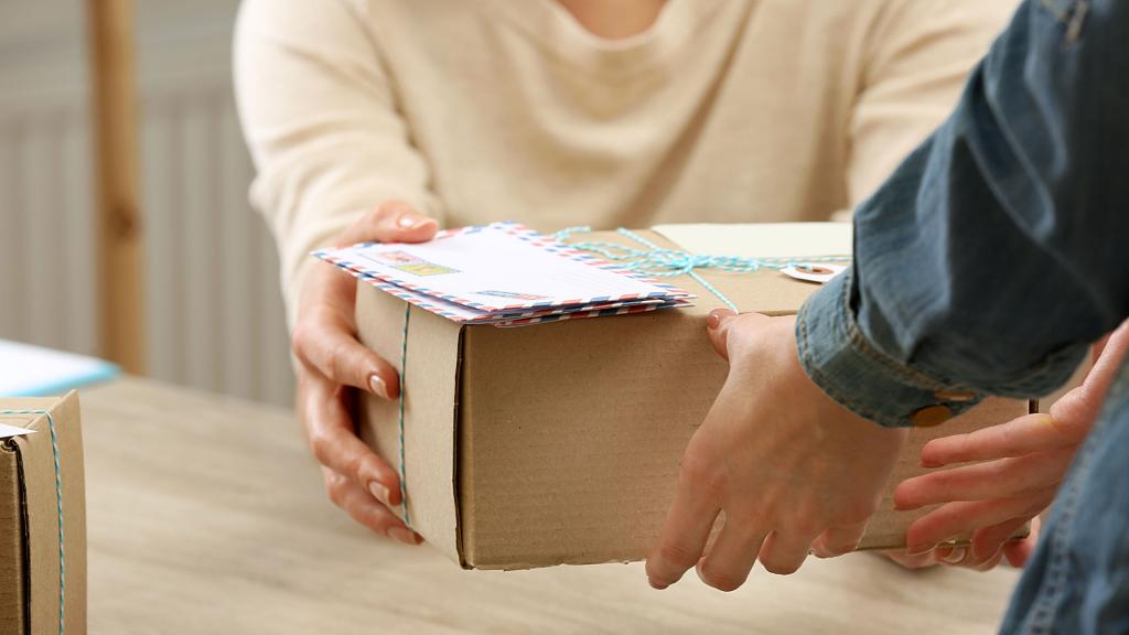 pakket en pakket wat is het verschil mail