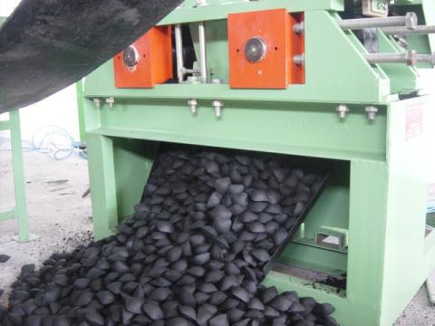 kolenbriketten voor verwarming
