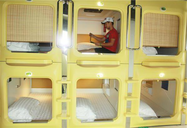 capsulehotel