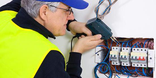 typowa instrukcja produkcji dla elektryka