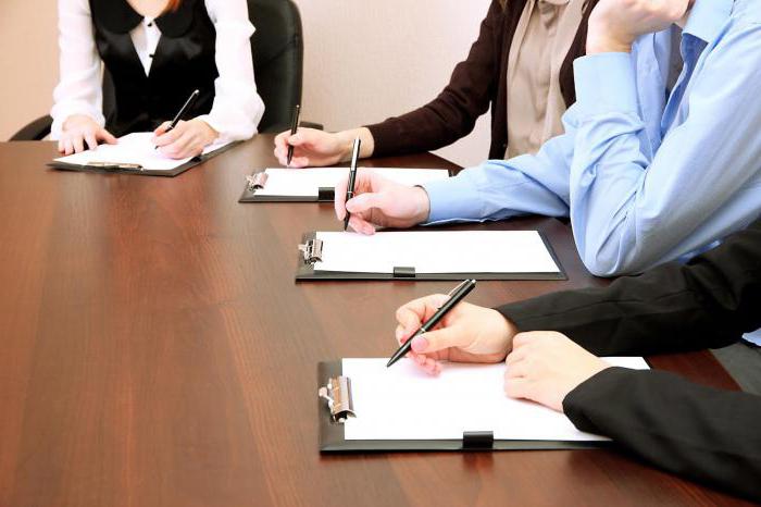 informacje poufne i manipulacje na rynku