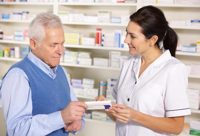 opis pracy farmaceuta apteka