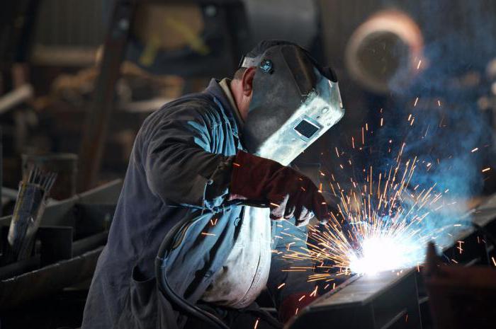 monter konstrukcji metalowych