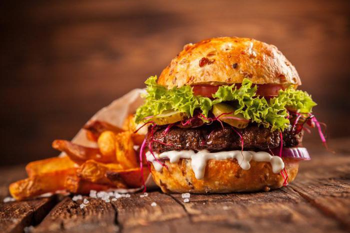 smakelijke hamburgers in Moskou