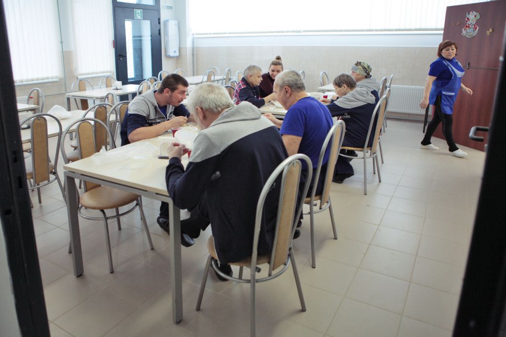 duże rodziny nie mają gdzie mieszkać, co robić