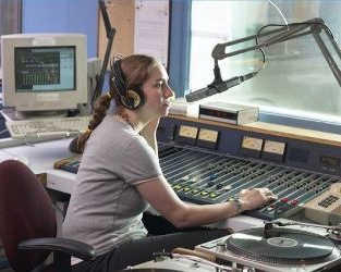 jak otworzyć stację radiową