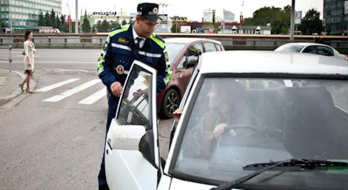 mandat za prowadzenie pojazdu bez numeru stanu