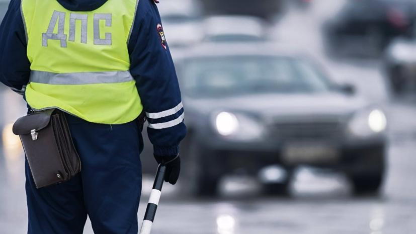 zablokował samochód na podwórku