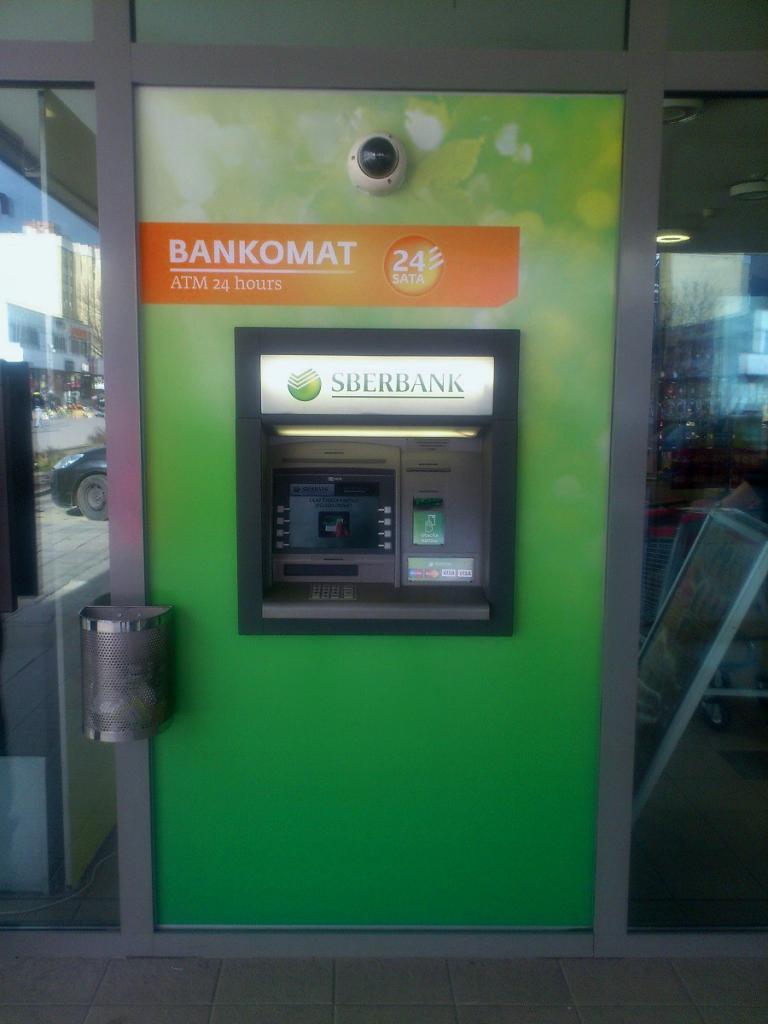 zajęcie środków na karcie Sbierbanku przez komorników